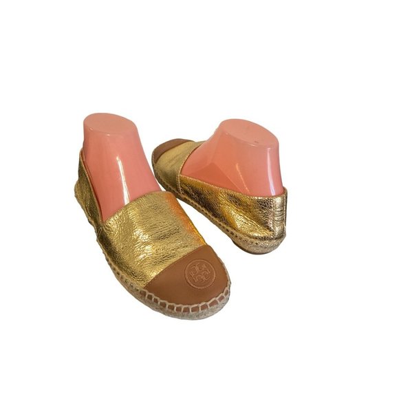Tory Burch Shoes - TORY BURCH Gold Leather Cap Toe Espadrilles sz 8M